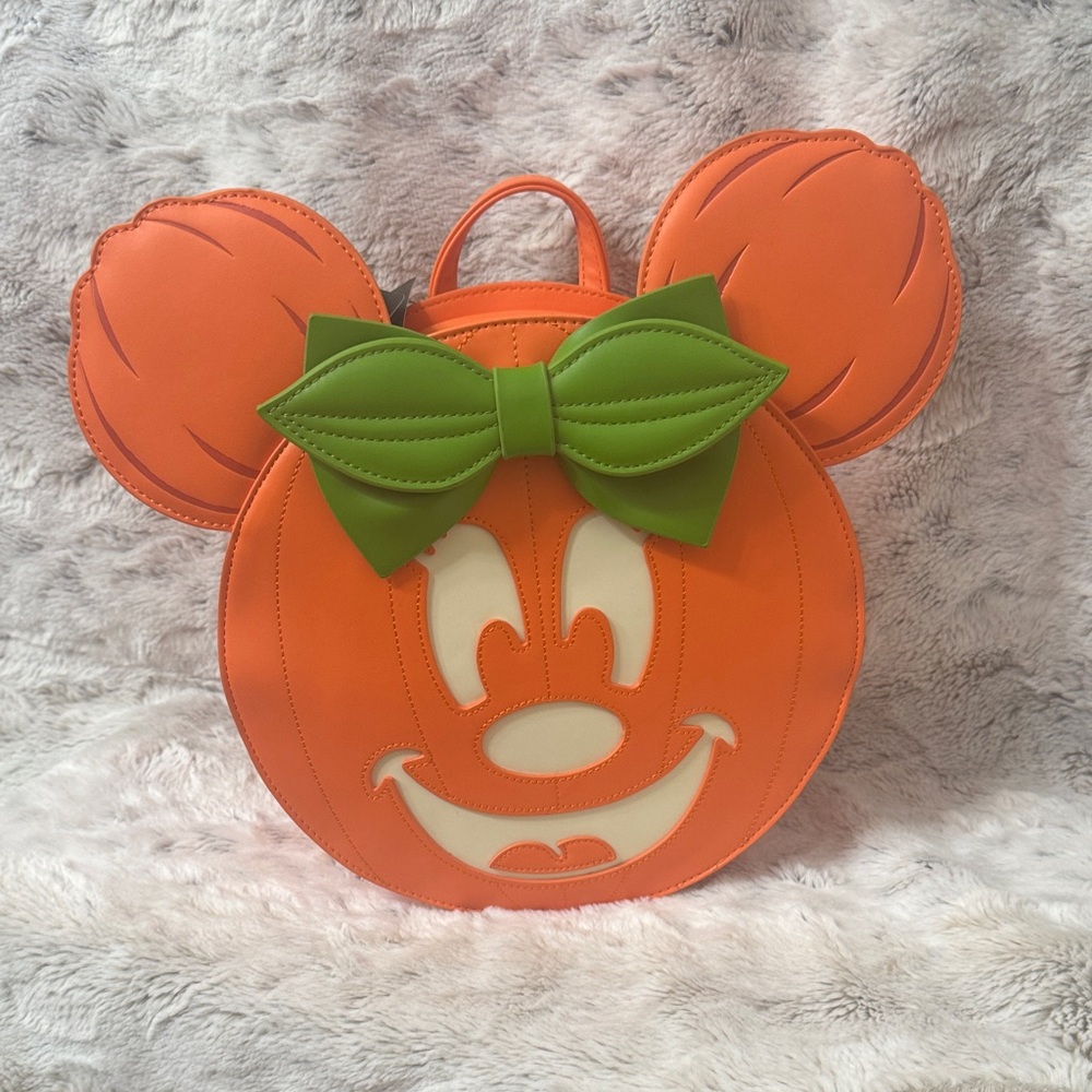 Loungefly Minnie Mouse Jack-O Lantern Glow in the Dark Mini Backpack